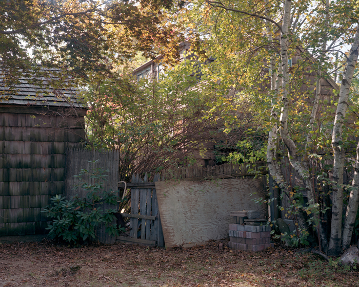 WHITEPLAINS_200810041700